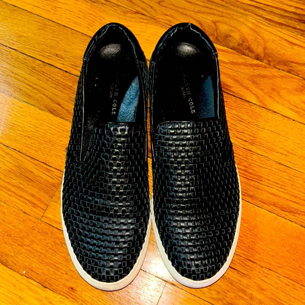 Kenneth Cole Women Slip on Sneakers